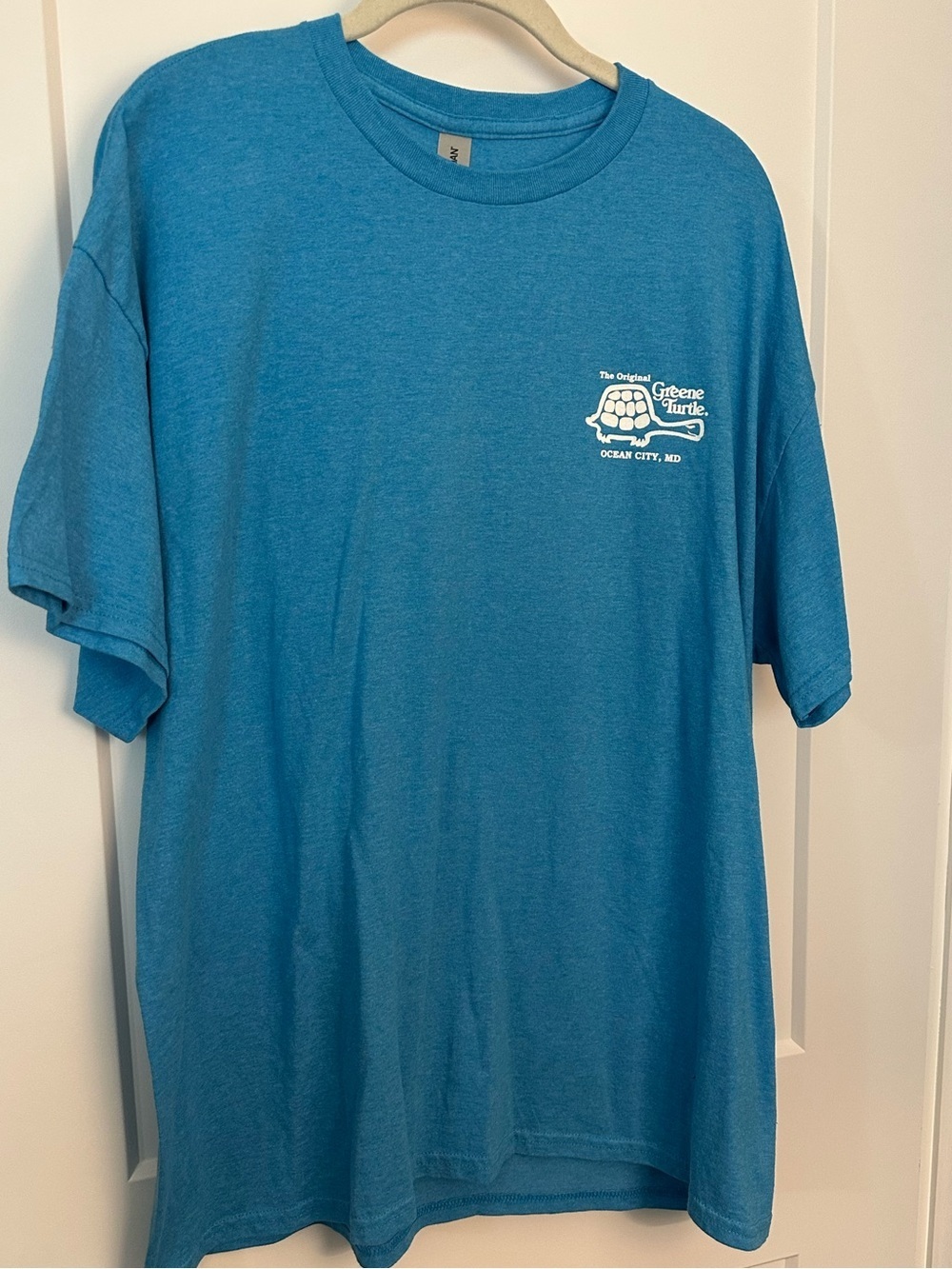 Green Turtle Ocean City Turquiose Short Sleeve Crew Neck